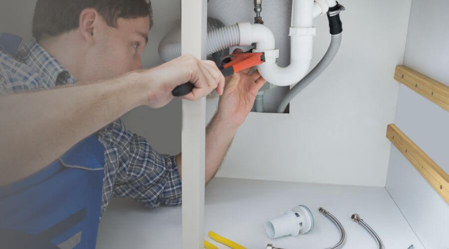 Professional expert plumbing services in Kipton, OH
